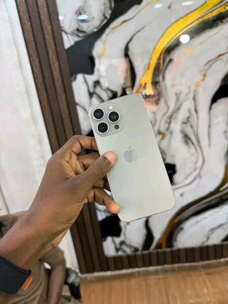 iPhone 13 Pro Argent Neuf