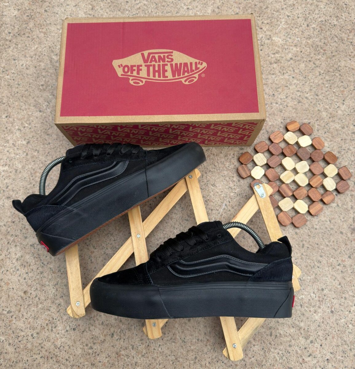 Vans Sneakers en Toile Noire et Blanche