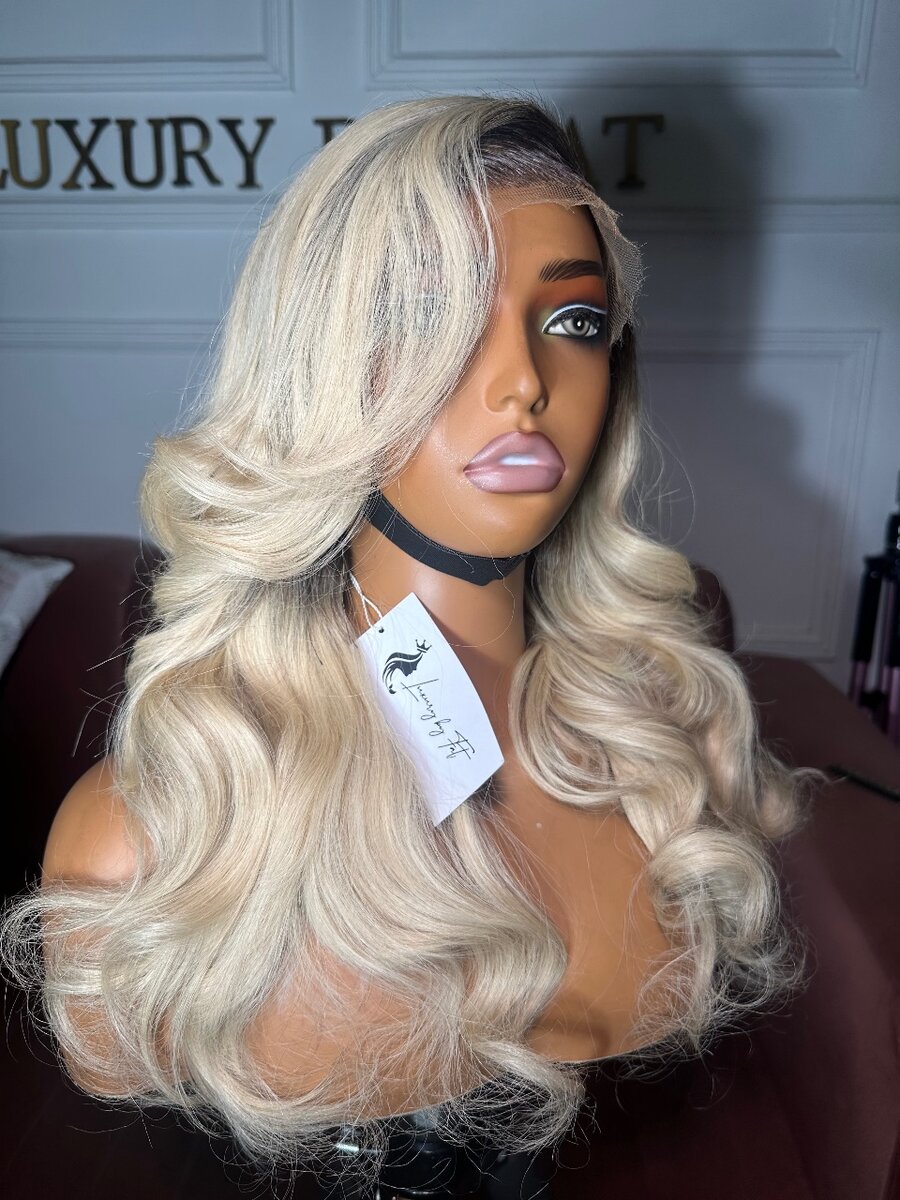 Perruque Blonde HD Luxe