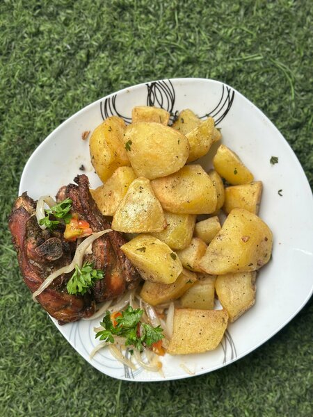 Pomme de terre sautée + poulet