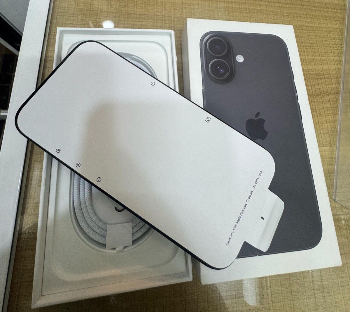 iPhone 16 simple 128Go