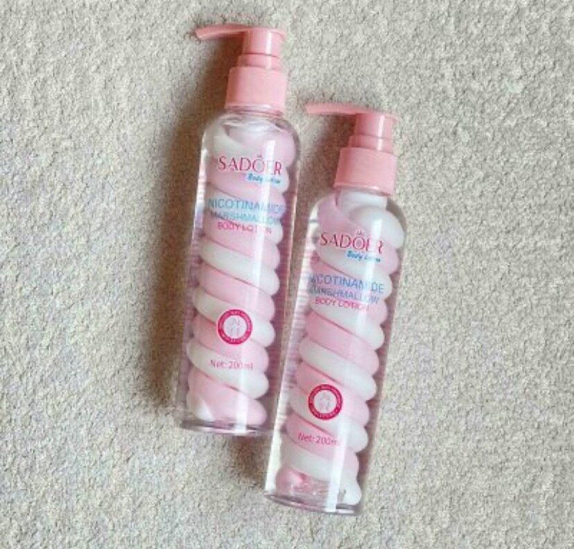 Lotion de corps à la niacinami