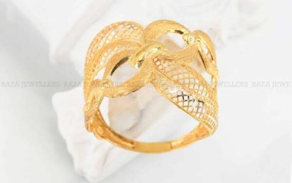 Fashionable rings