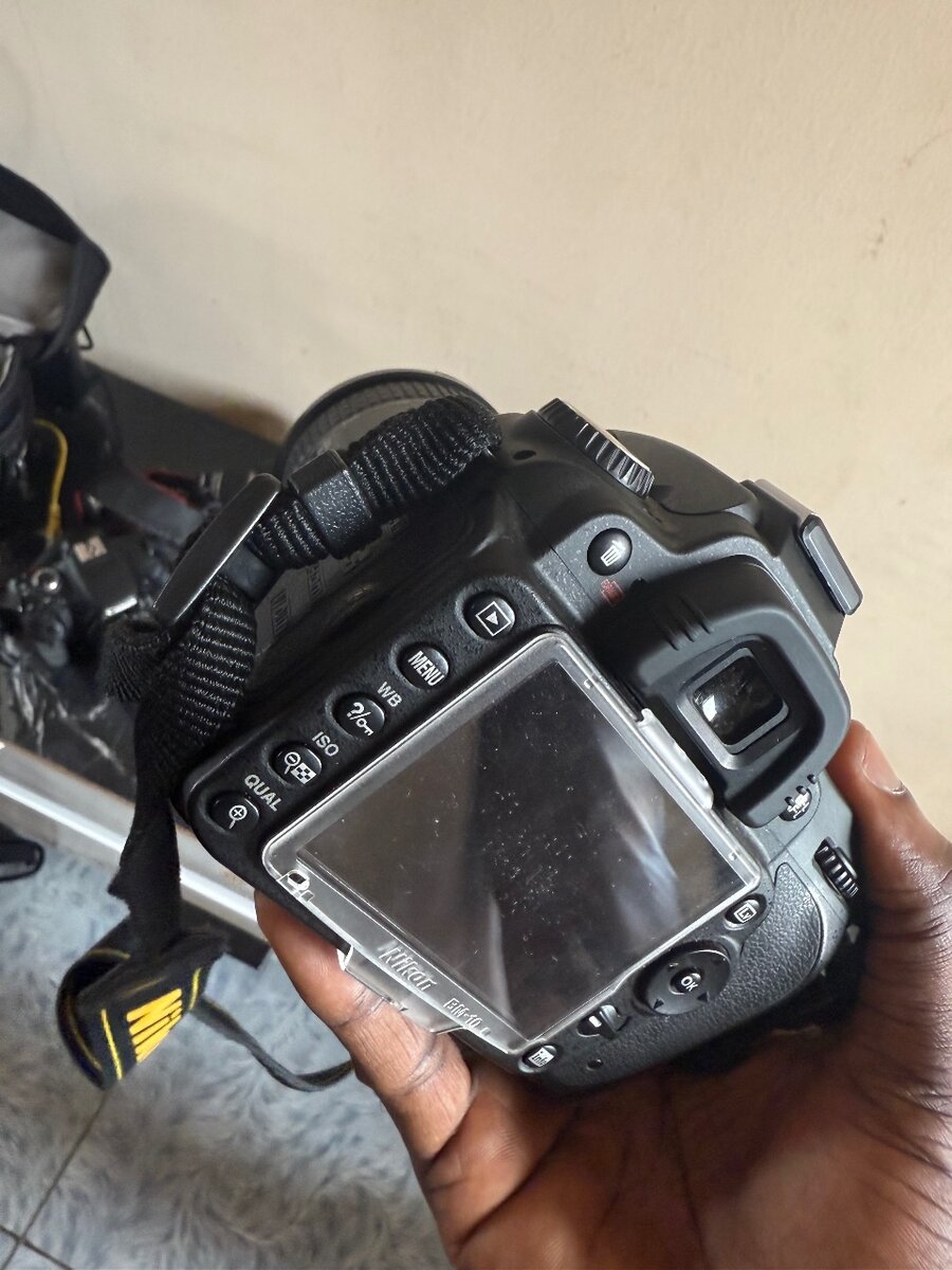 Appareil photo reflex Canon EOS 600D