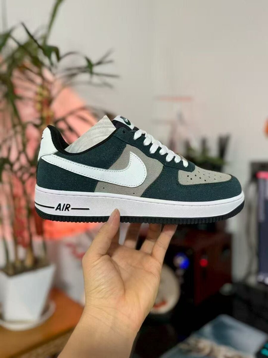 Baskets Air Force élégantes