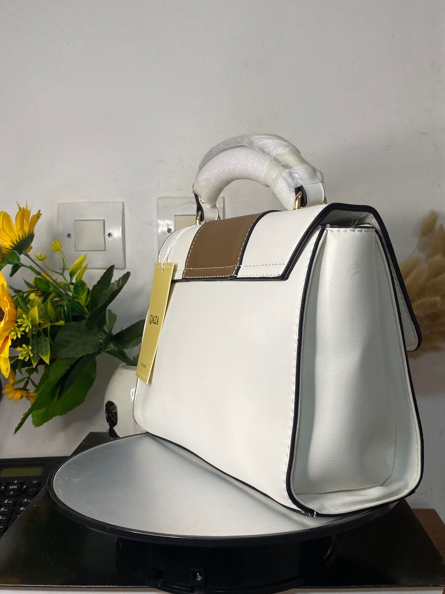 Prix promo Sac à main jeune dame