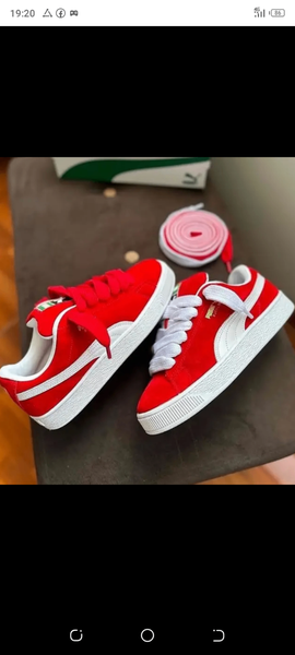 Baskets colorées Puma pour tous