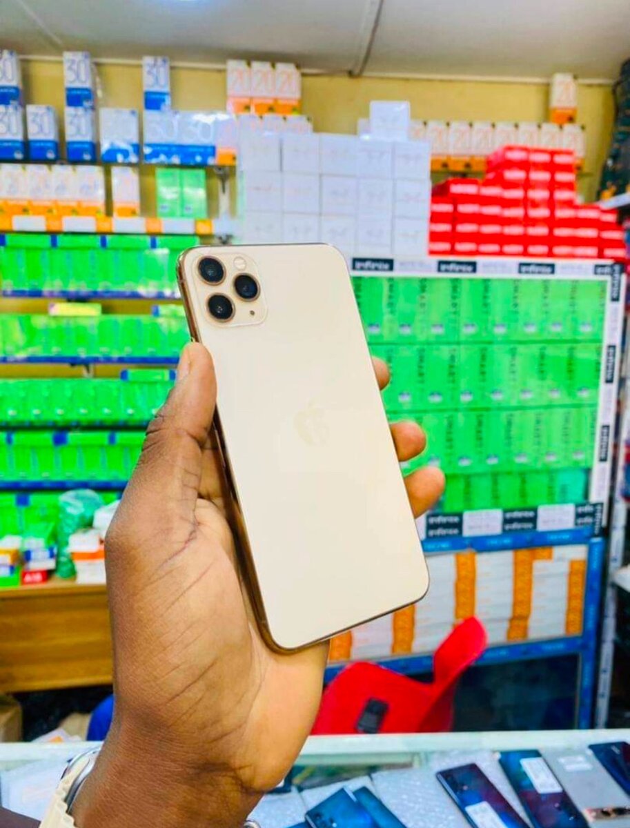 IPHONE 11 PRO MAX 256Gig