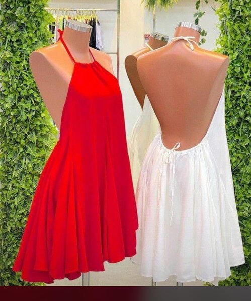 Robe estivale dos nu évasée