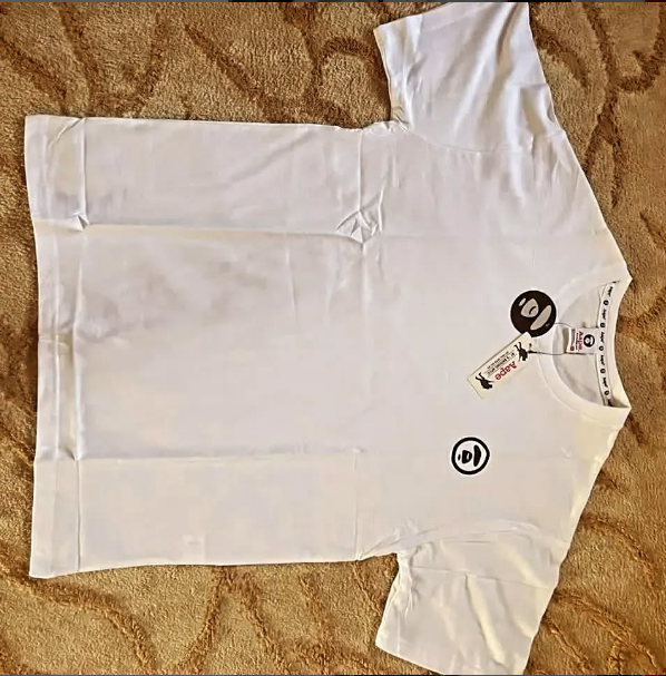 Men's white t-shirts