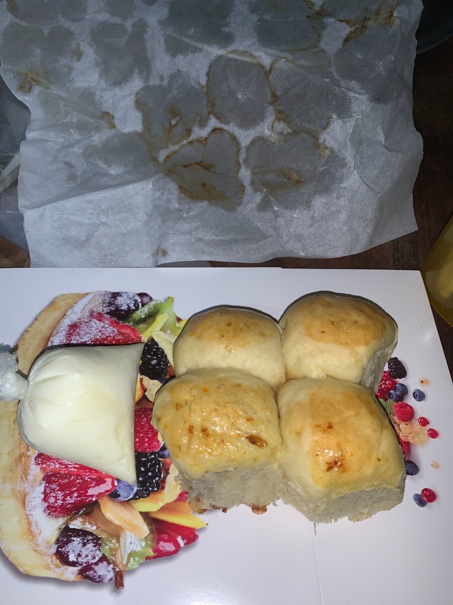 Pastel et pain fourré