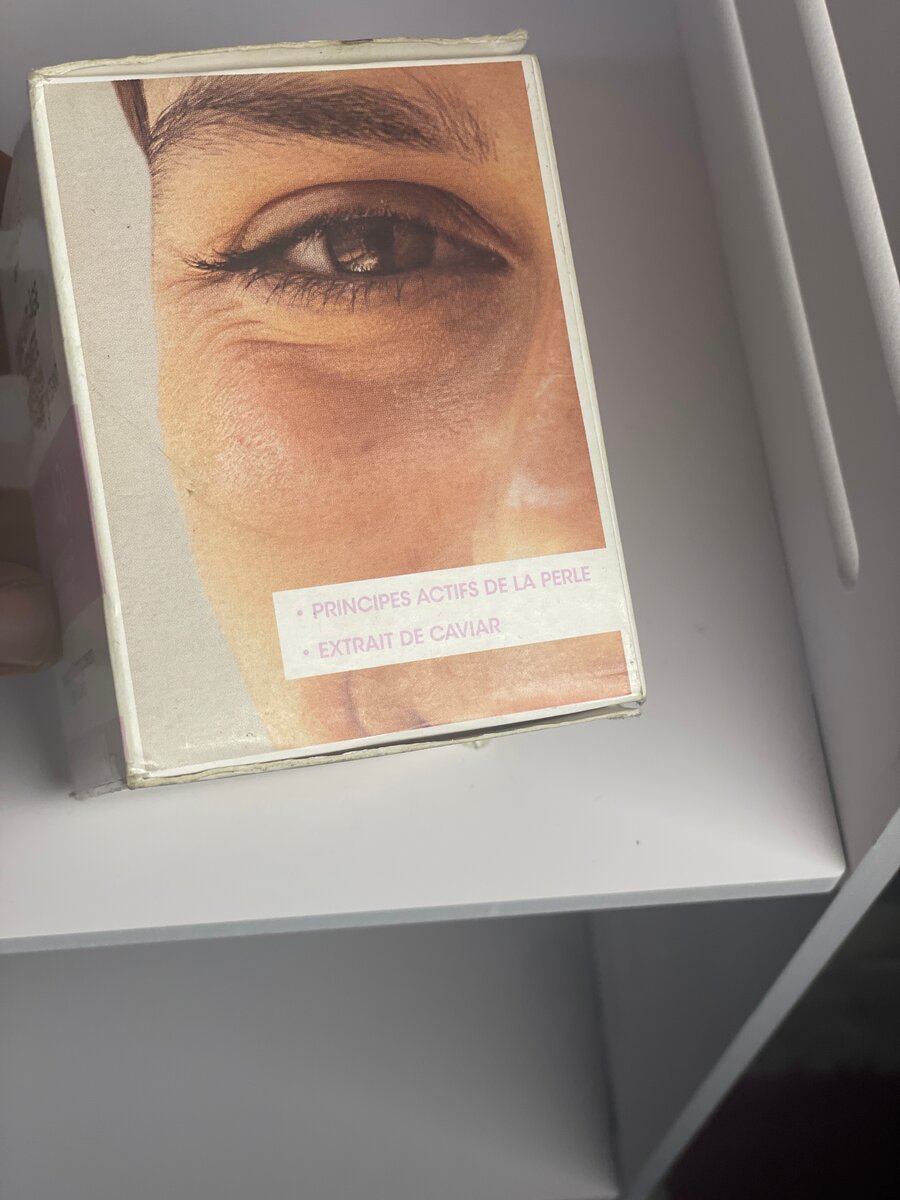 Crème Anti-Âge et Fermeté