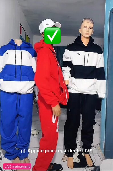 Ensemble de sport à capuche