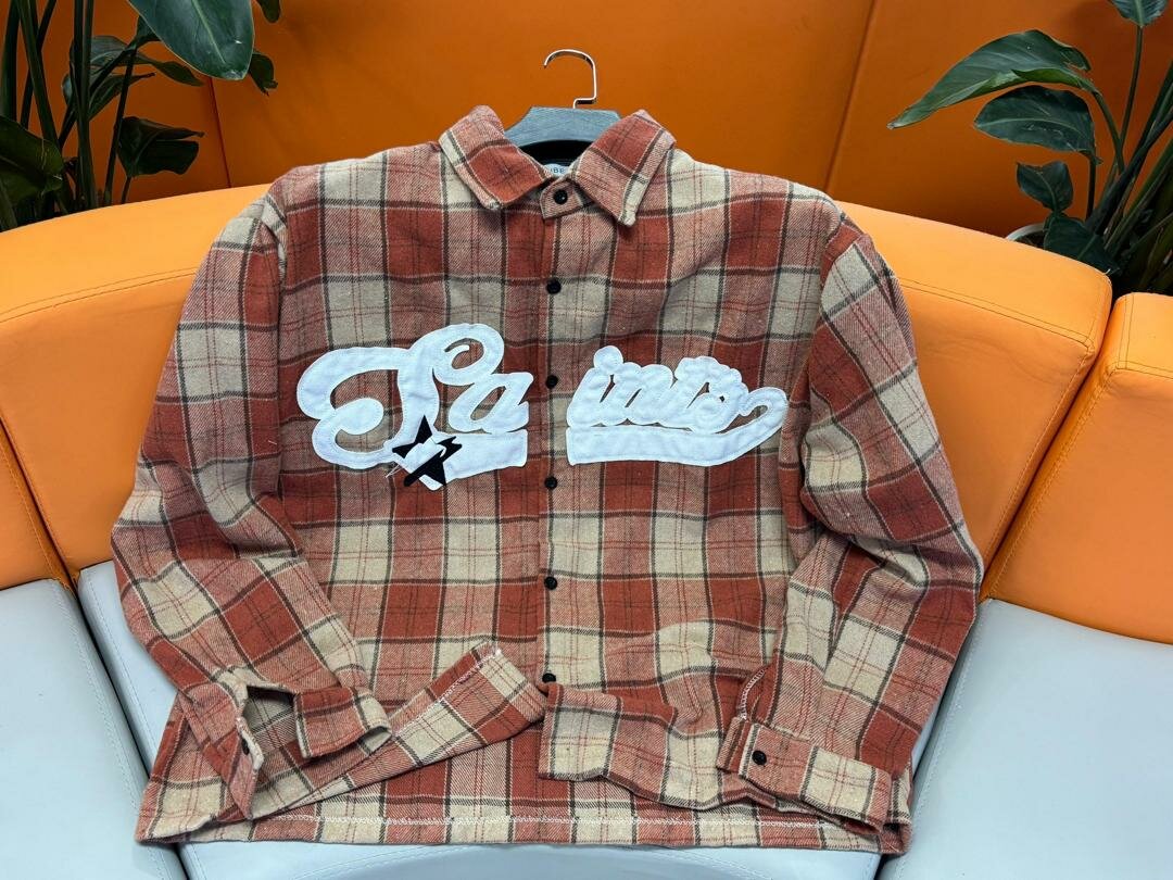 Chemise à carreaux tendance