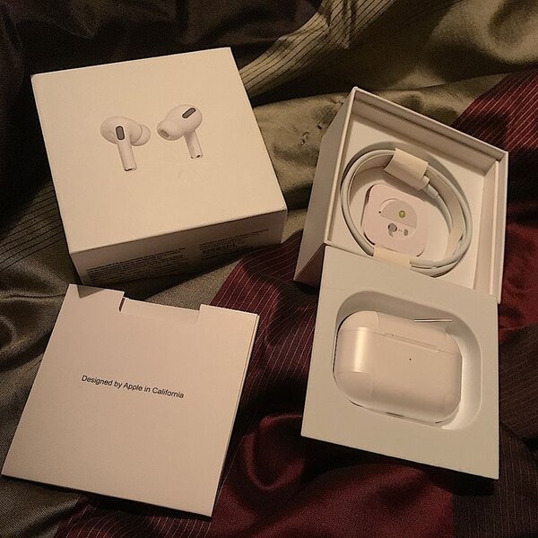 Apple AirPods Pro 2