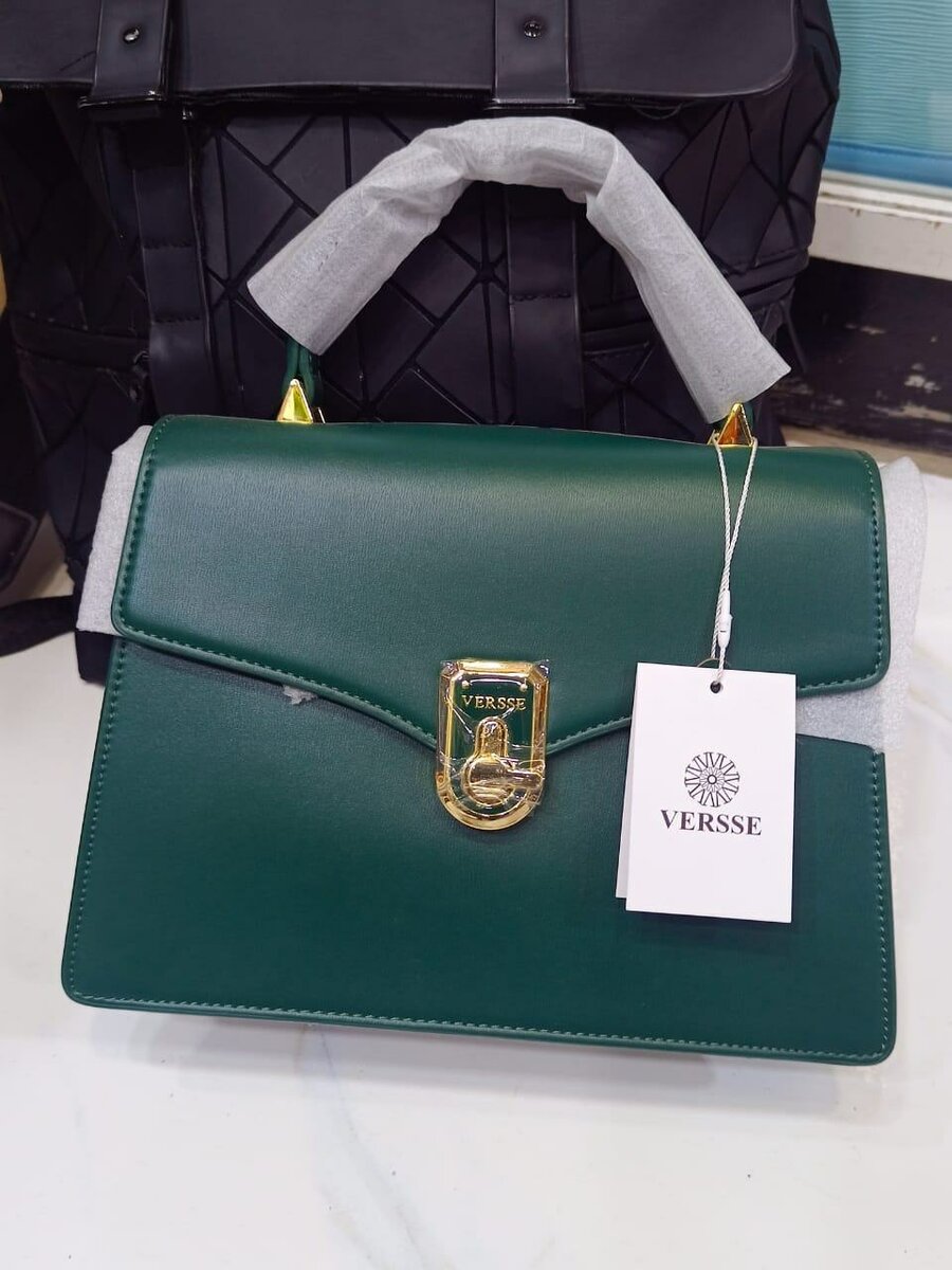 Sac à main élégant Versee