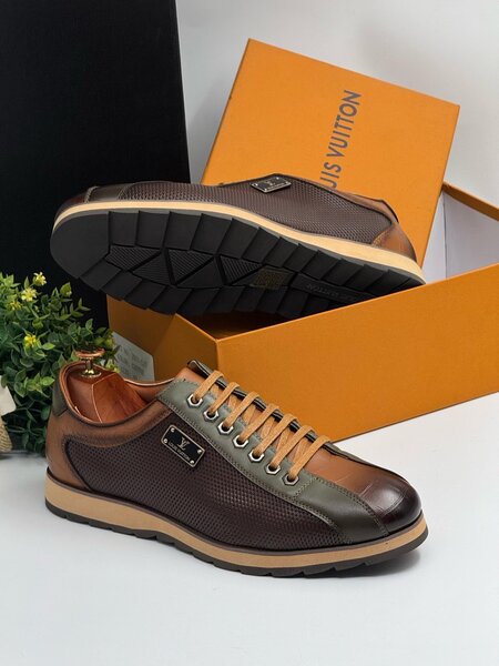 LOUIS VUITTON COFFE AND GREY