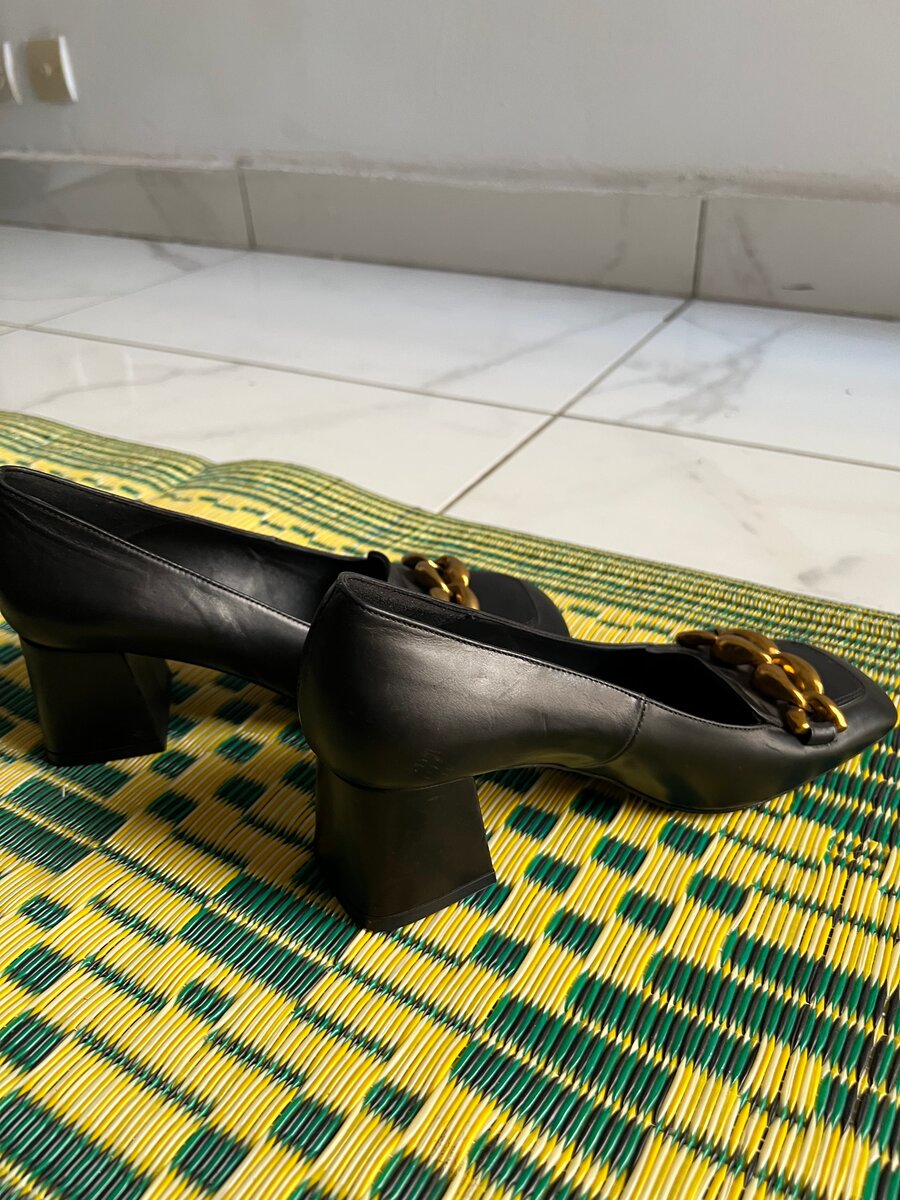 Escarpins noirs à talons