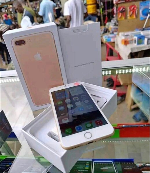 iPhone 7 Plus 64GB Or