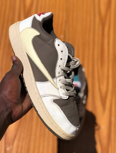 Nike X Travis Scott Cactus Jack Air Jordan 1 Reverse