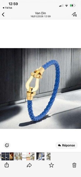 Bracelet en cuir bleu élégant