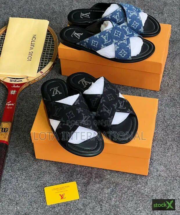 Louis Vuitton slippers