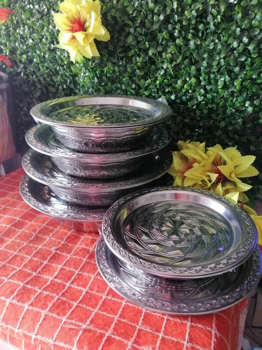 Ensemble 6 soupières  inox