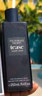 Perfume mist   Tease candy Noir