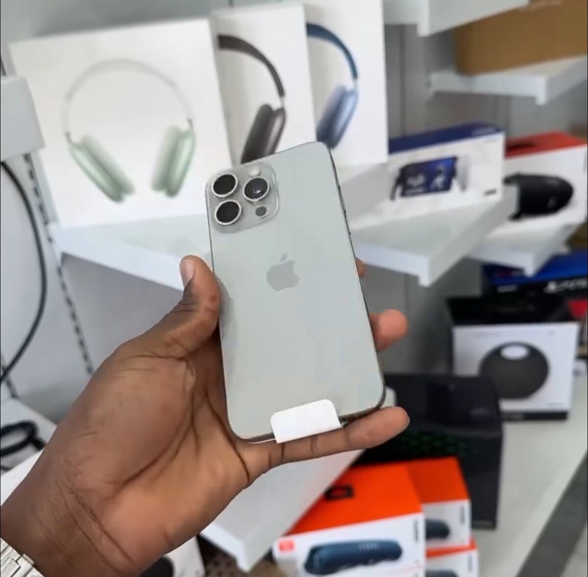 iPhone 15 pro max 256gig