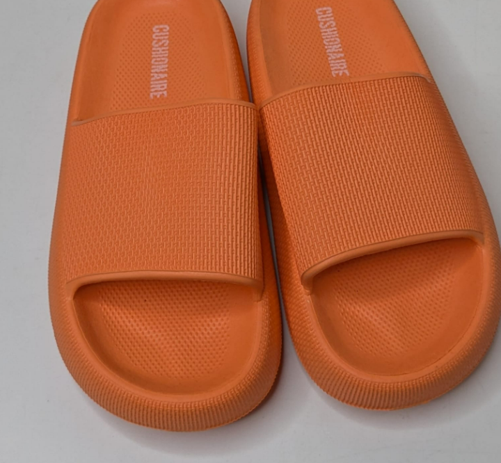 Cloud cushion slides