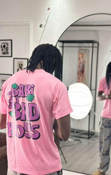 T-shirt graphique Babi Bad Boys