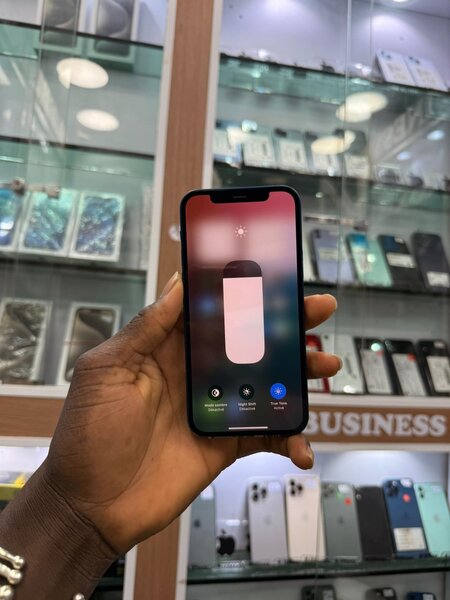 iPhone 12