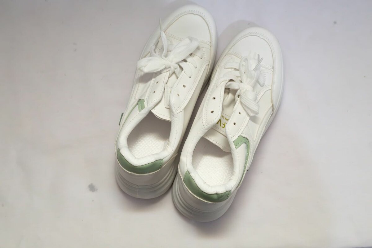 Baskets blanches unisexes