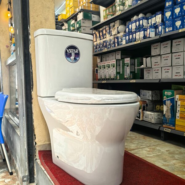 现代化VStar节水马桶