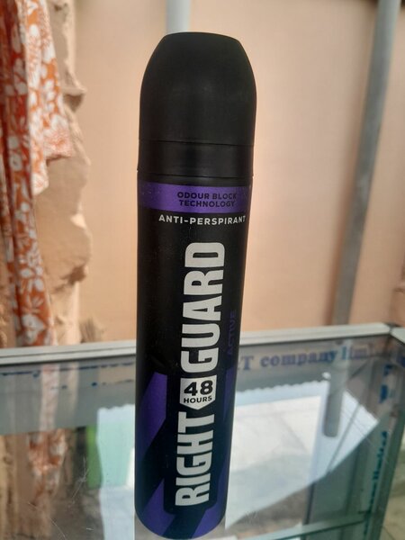 RIGHT GUARD BODY SPRAY
