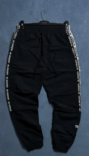 Adidas originals new release track pants size: waist M / length 40