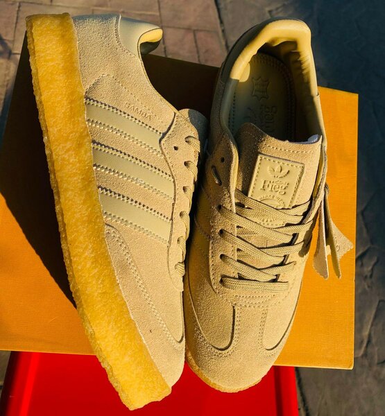 Mens shoes