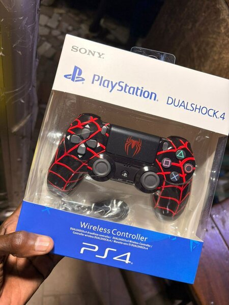 Manette PS4 Spider-Man Sans Fil