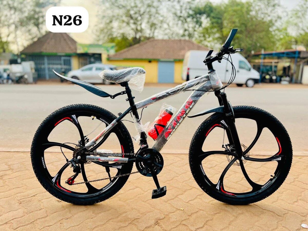 Vélo VTT tout-terrain robuste