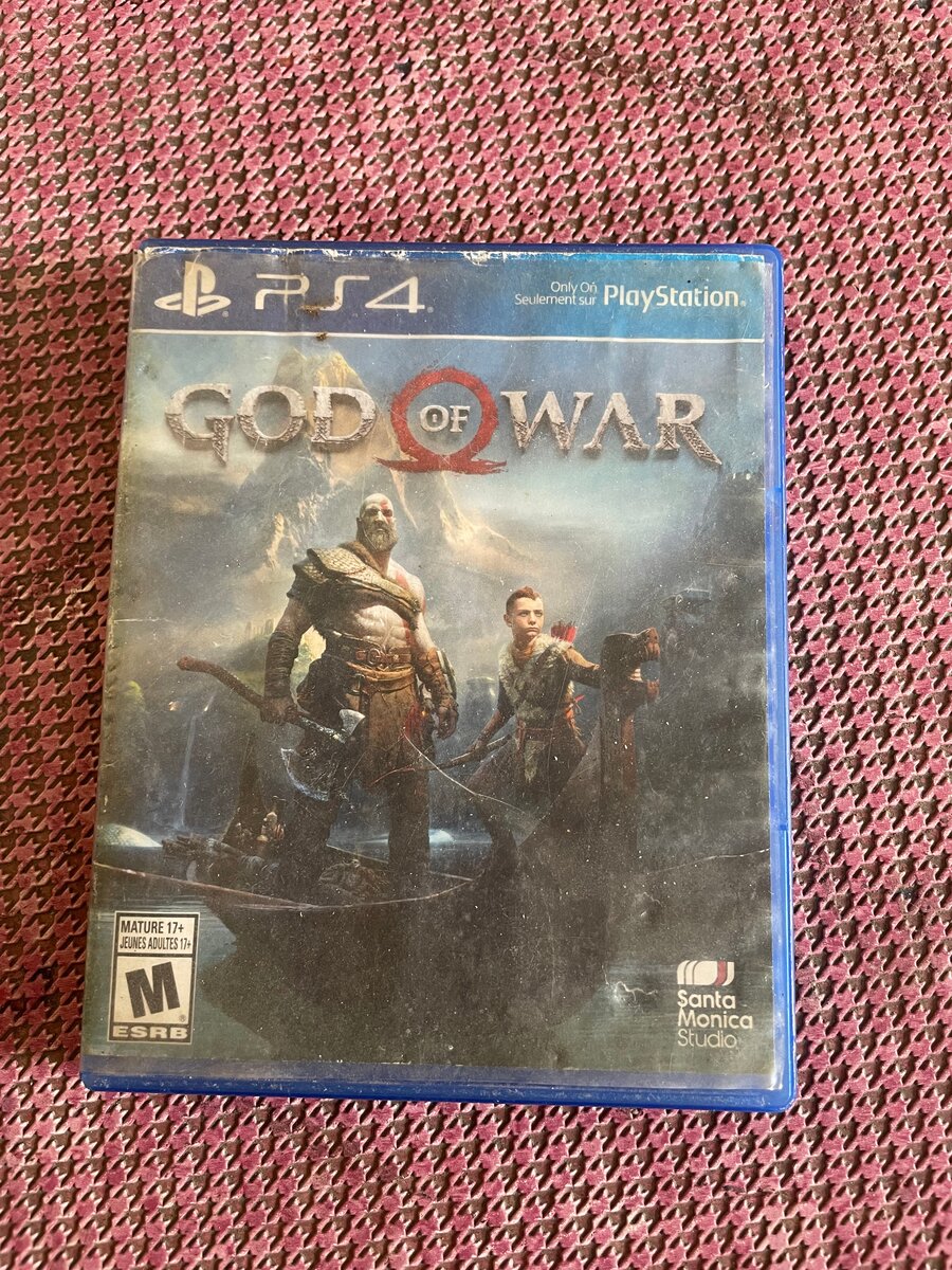 CD  God of War PS4