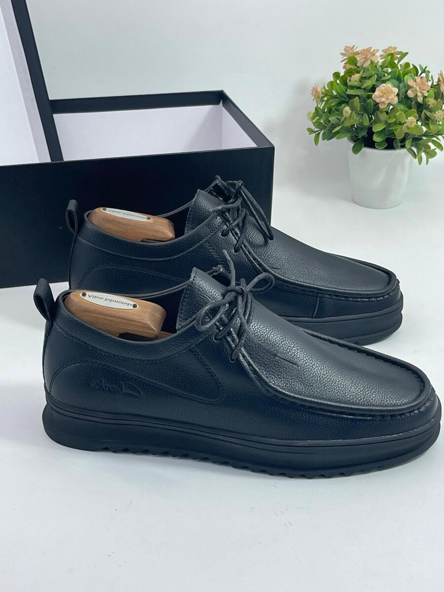 CLARKS BLACK