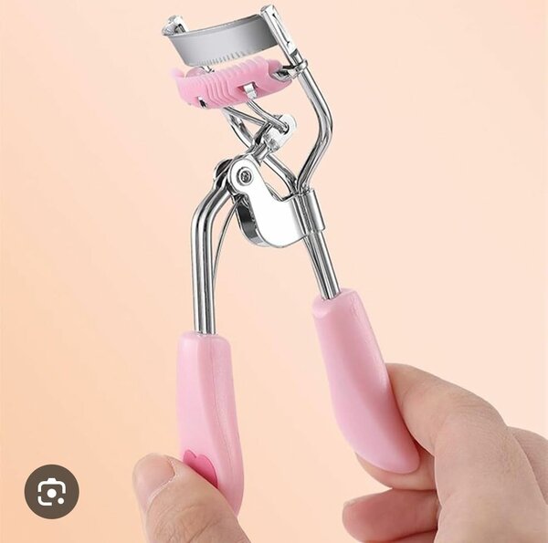 Recourbe-cils ergonomique