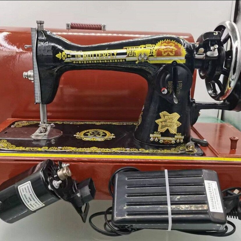 SEWING MACHINE