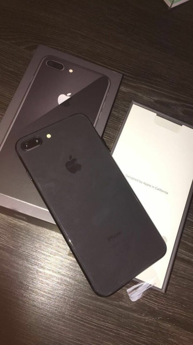 iPhone 8 Plus 64Go Noir