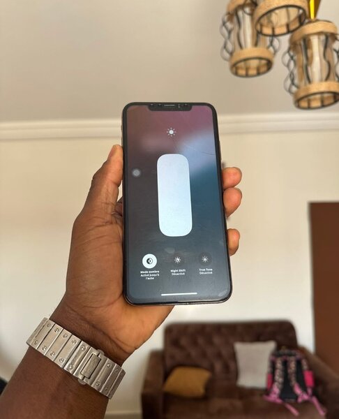 iPhone X Argent 64 Go