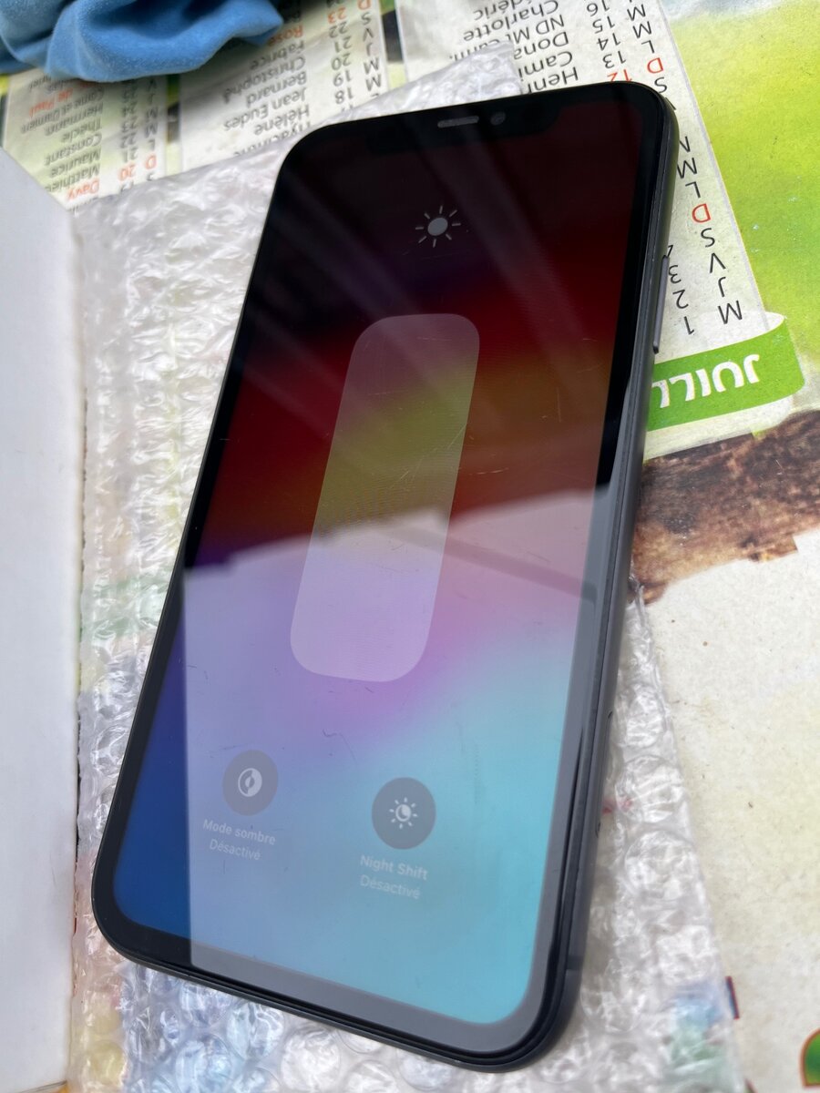 iPhone 11 Simple CE 64G Quasi Neuf