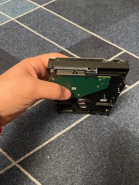 Продам hdd 3tb