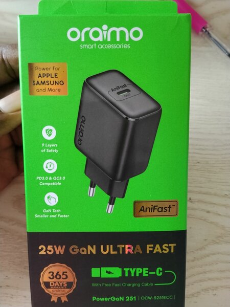 Oraimo 25W GaN Charger