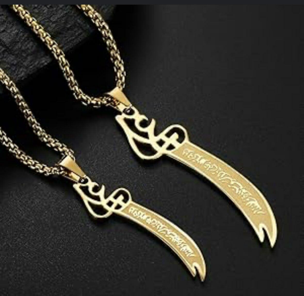 Collier Pendentif Sabre Doré