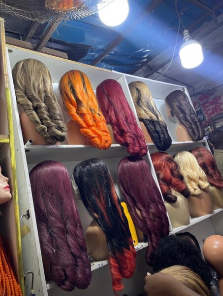 Perruque longue luxueuse blend